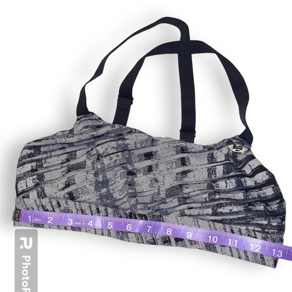 Under Armour Sports Bra Women’s Large Grey and black - Picture 7 of 7